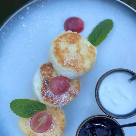 Provans Ξενοδοχείο *