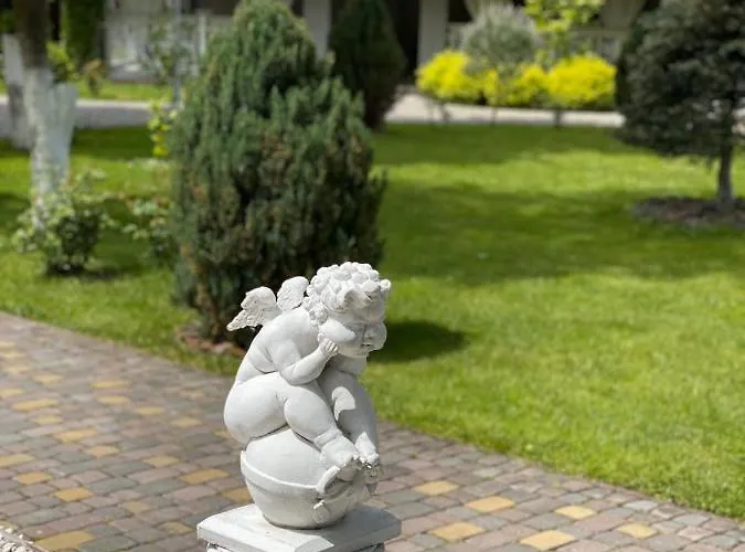 Provans Hotel Bohorodchany